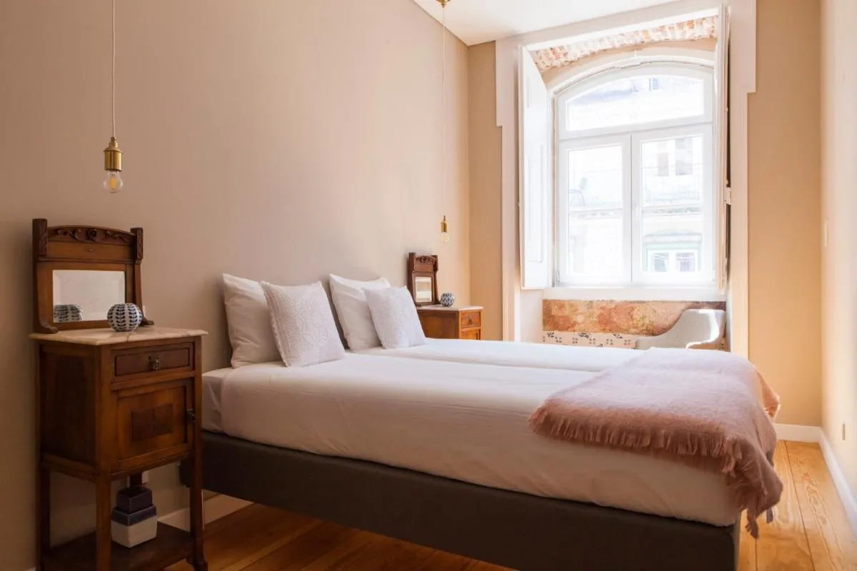 Image 1 of Alfama Baixa Spacious And Bright Apartment Blends the Historic and the Contemporary 2 Bedrs & 2 Bathrs AC 18th Century Building