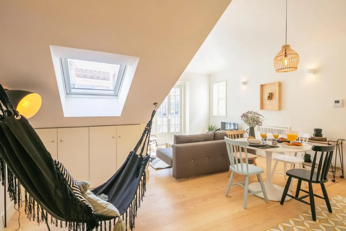 Image 2 of Almaria – Officina Real Apartments | Chiado