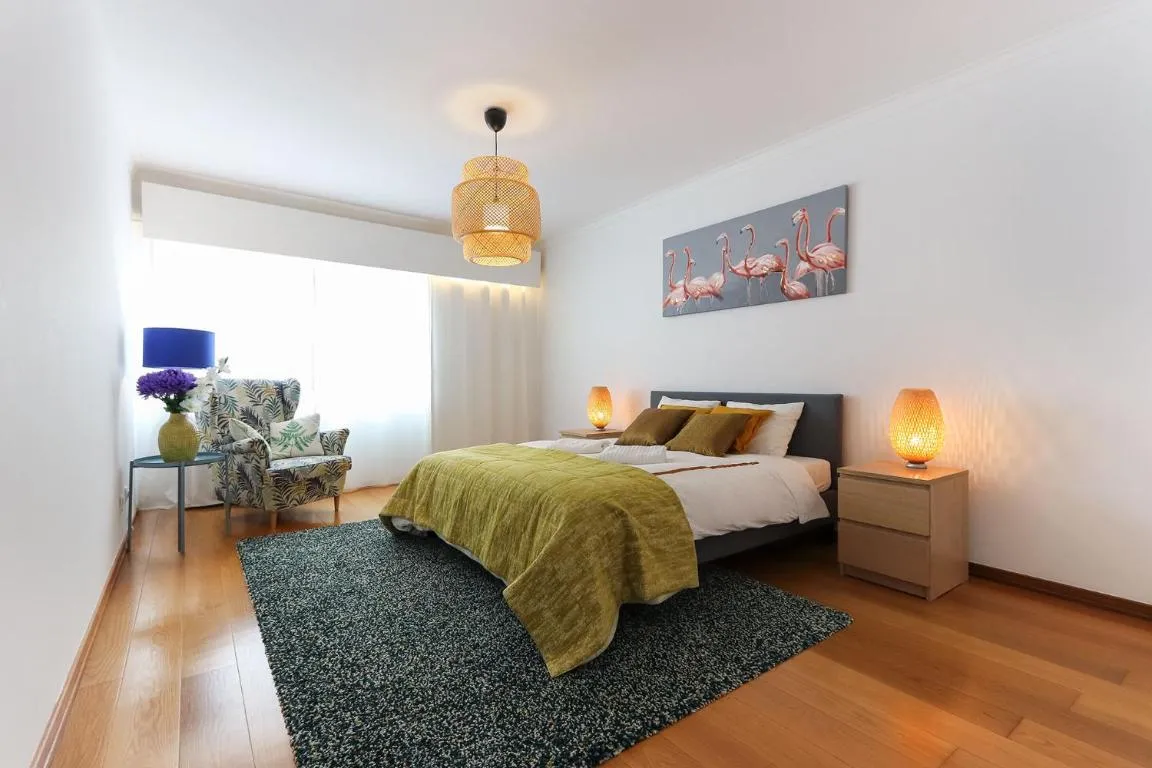 Image of Amazing Downtown Family Apartment