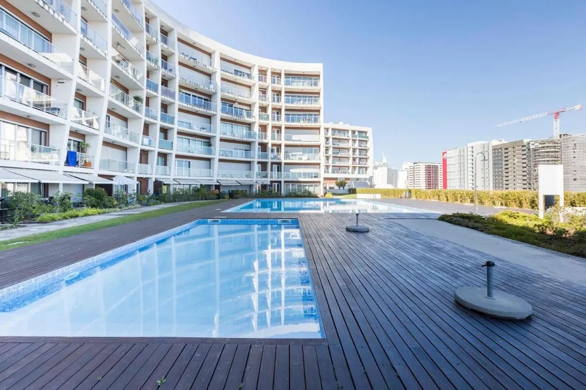 Image 3 of Amazing Flat – Pool and Parking