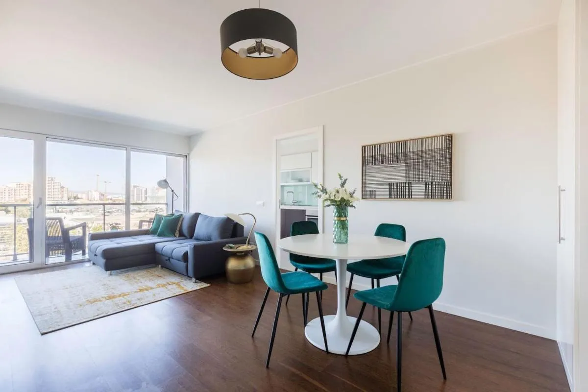 Image 4 of Amazing Flat – Pool and Parking