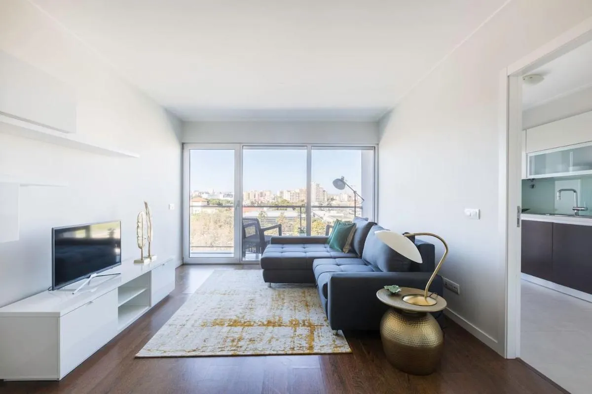Image 5 of Amazing Flat – Pool and Parking