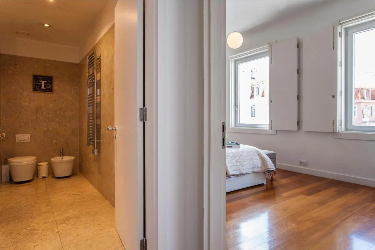 Image 2 of Apartment Carmo