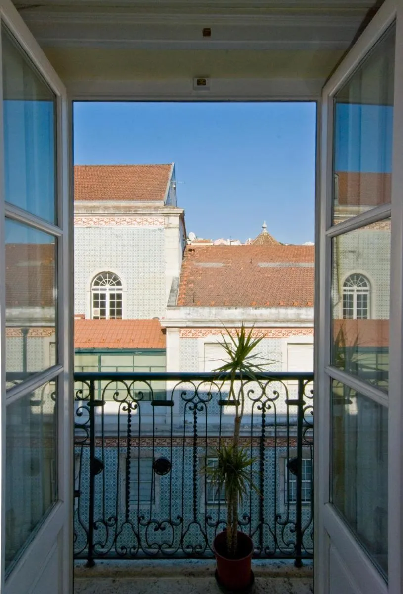 Image 3 of Apartments in downtown
