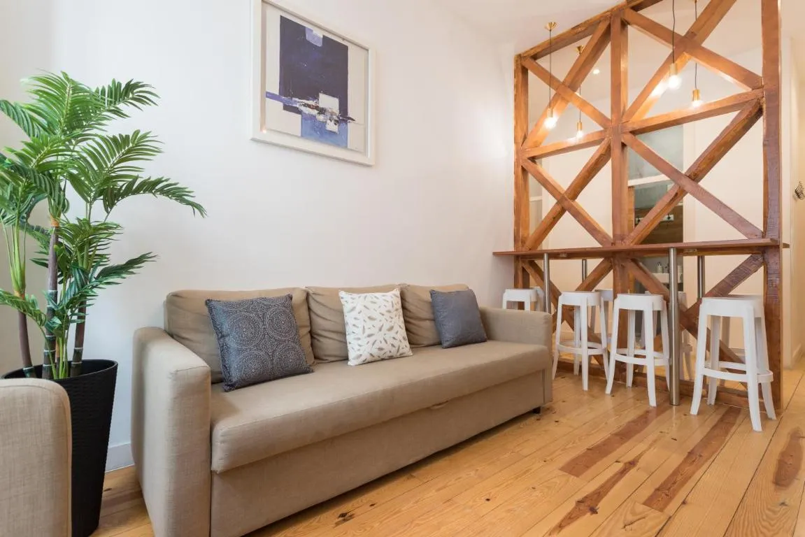 Image of Baixa Modern Three-Bedroom Apartment – by LU Holidays