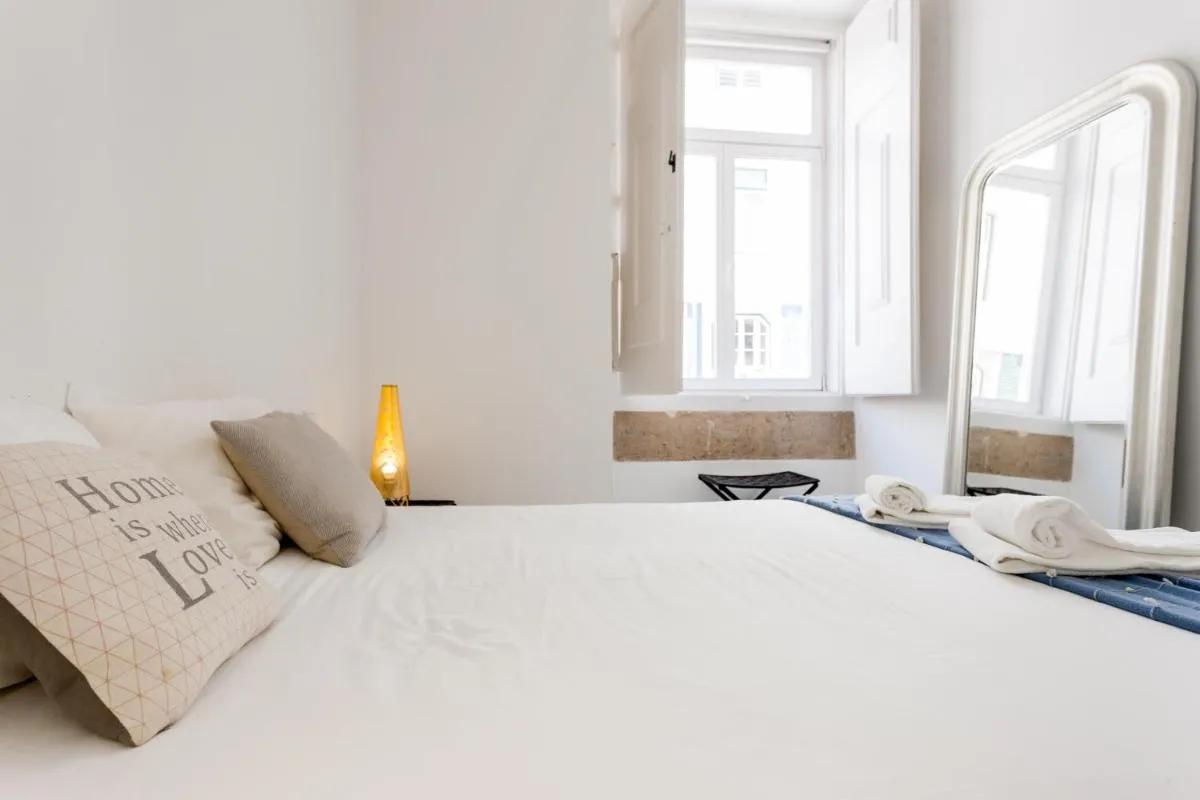 Image 6 of Baixa Tile Blue Two-Bedroom Apartment – by LU Holidays