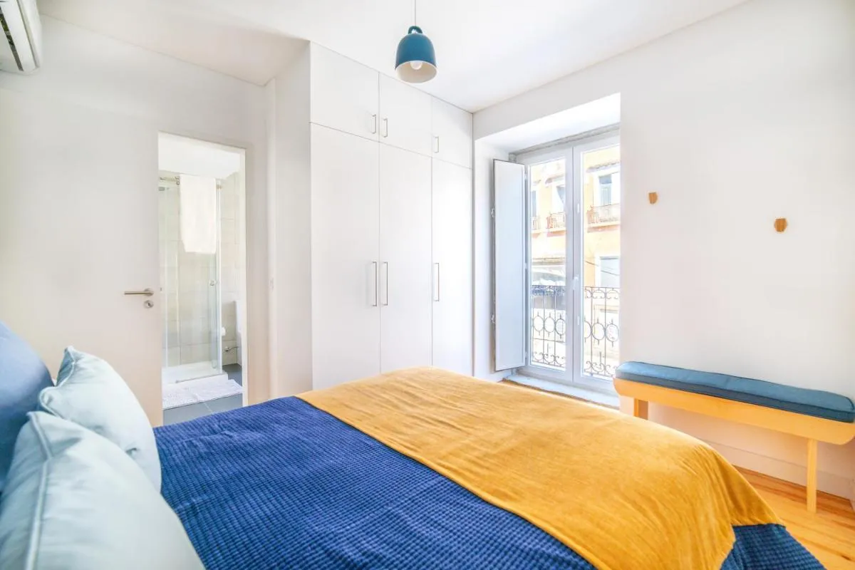 Image 1 of Blue by the River 2 – elegant two-bedroom in Santos
