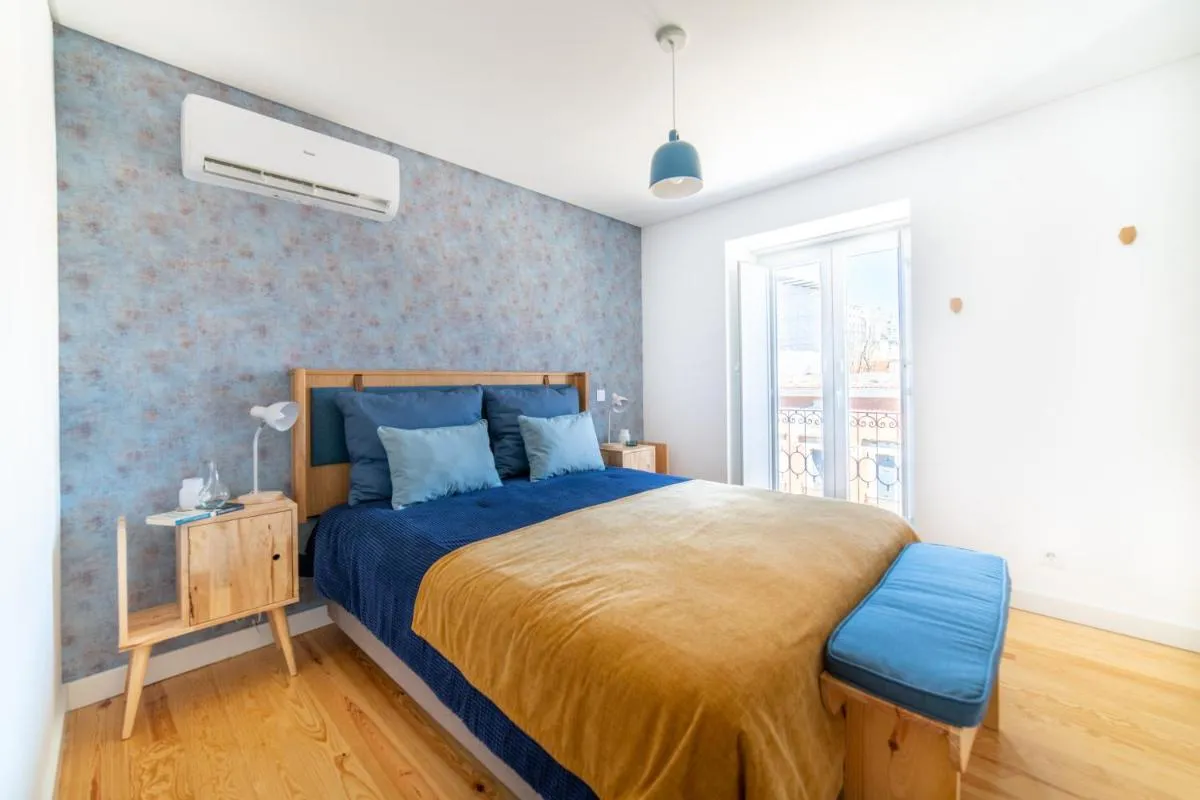 Image 1 of Blue by the River 4 – Unique Penthouse Duplex with a View