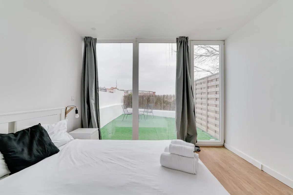 Image 1 of By the Palace – Ajuda Apartments