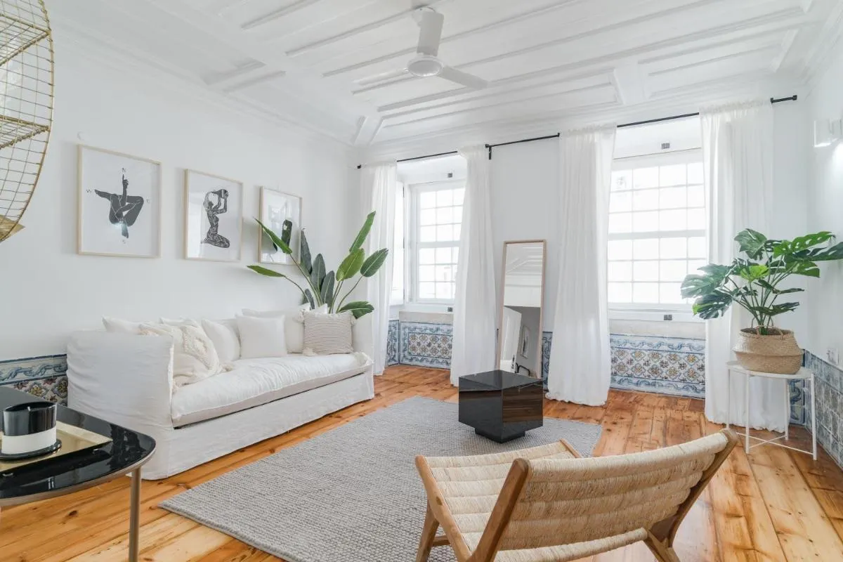 Image 2 of Casa Boma Lisboa – Typical and Spacious Apartment – Lapa II