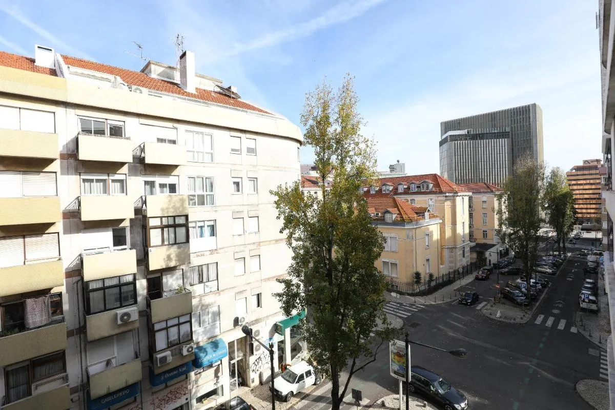 Image 5 of Central Lisbon Luxury Apartment