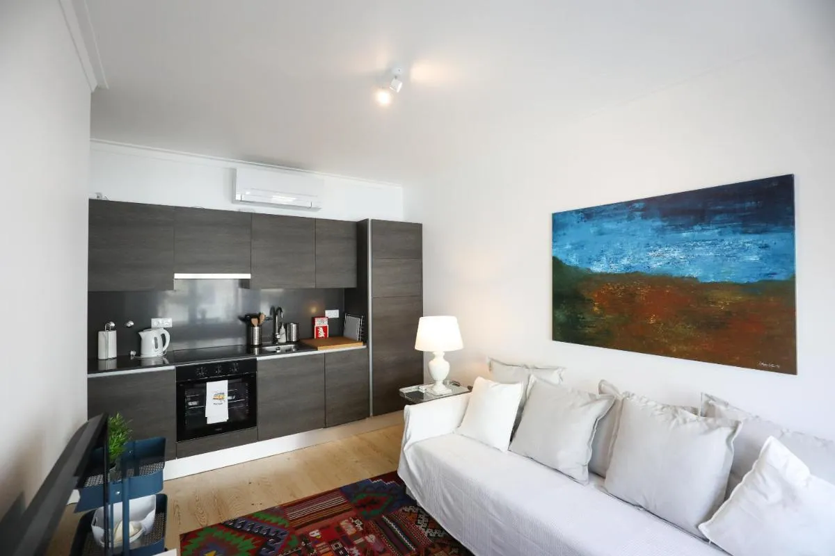 Image 2 of Central Lisbon Luxury Apartment