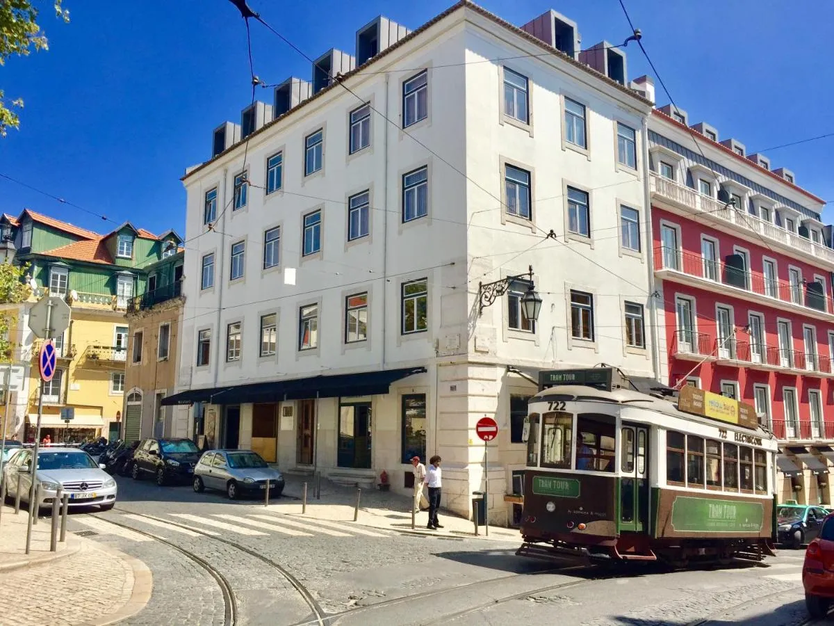 Image 2 of Chiado Arty Flats