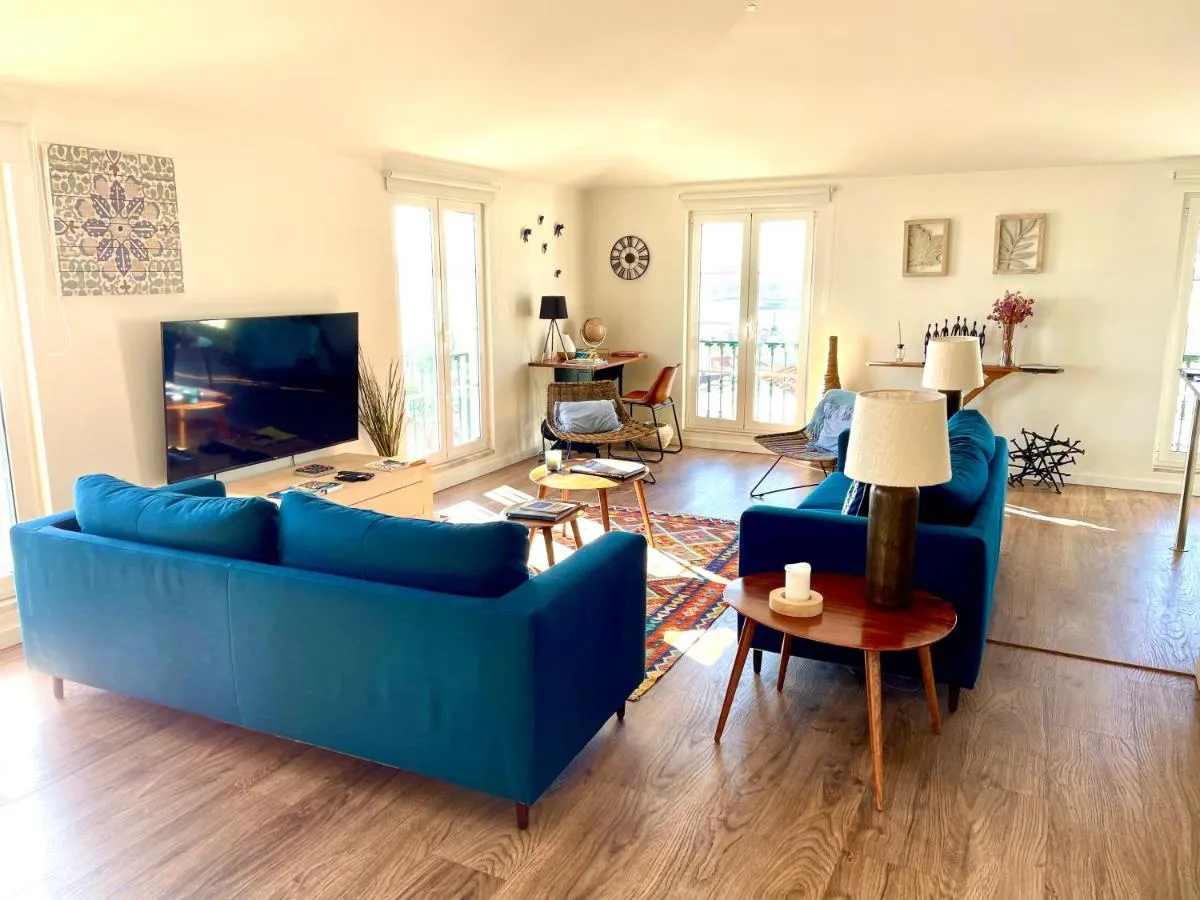 Image 4 of Chiado River View Deluxe Apartment