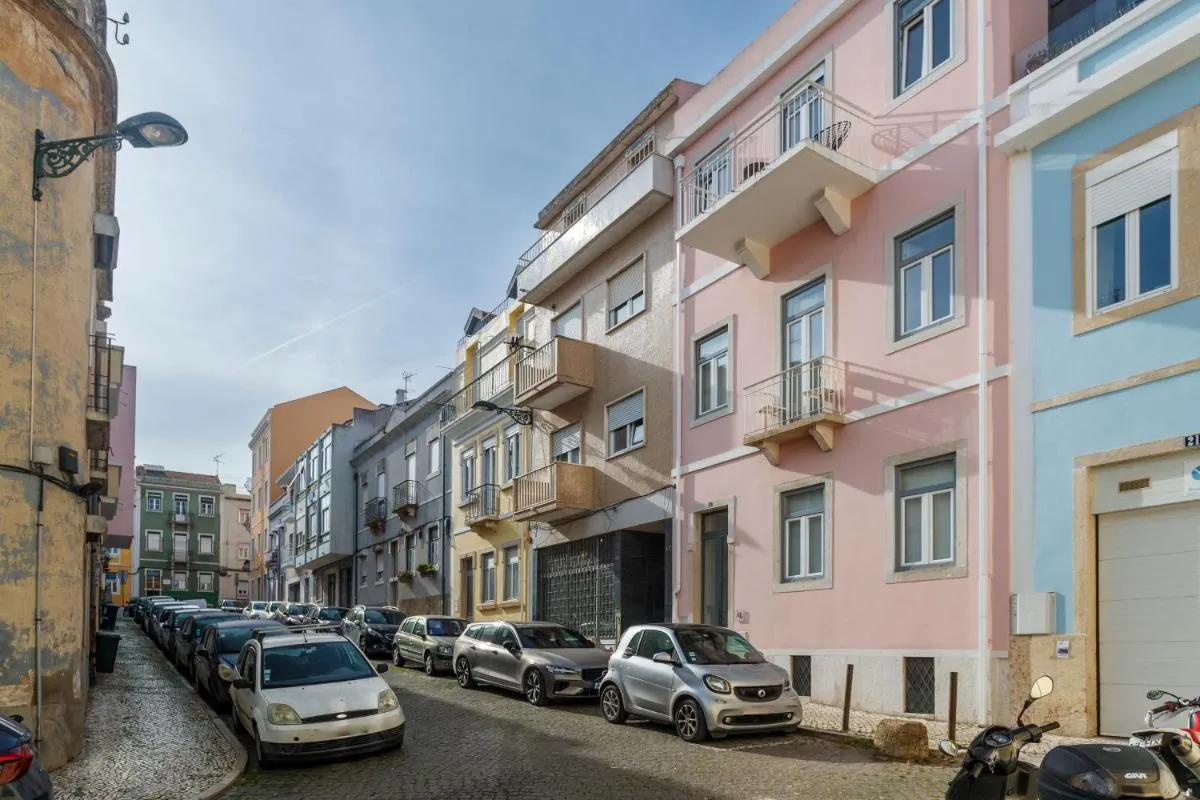 Image 5 of Cortes Apartment in Lisbon Historic Neighborhood