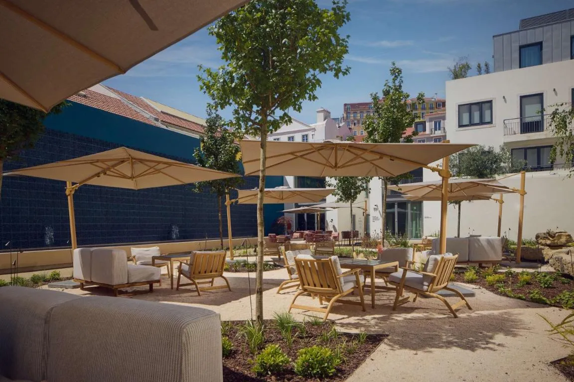 Image of DUO Hotel Lisbon, Curio Collection by Hilton