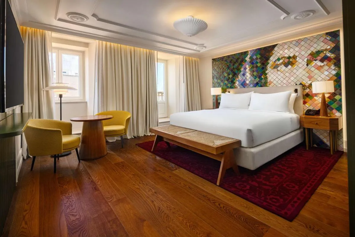 Image 4 of DUO Hotel Lisbon, Curio Collection by Hilton