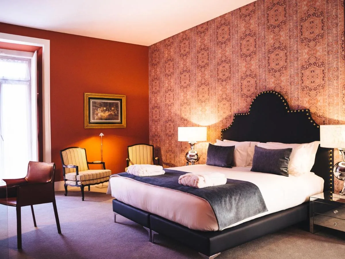 Image 1 of Dear Lisbon – Gallery House