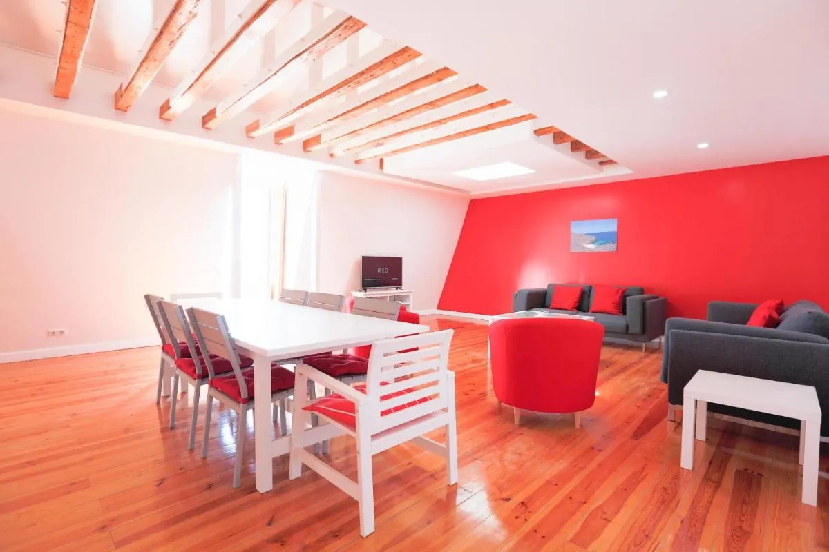 Image 4 of Downtown Seaview Apartment