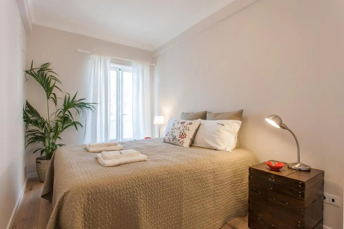 Image 6 of FLH Campo de Ourique Bright Apartment