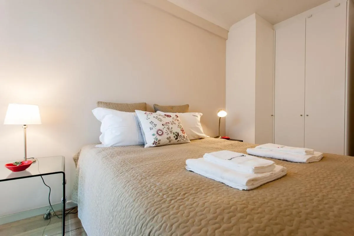 Image 1 of FLH Campo de Ourique Bright Apartment