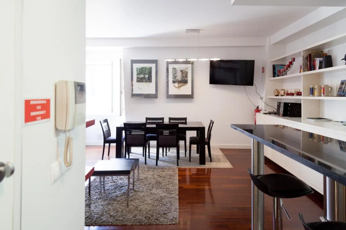 Image 2 of FLH Chiado Artsy Duplex