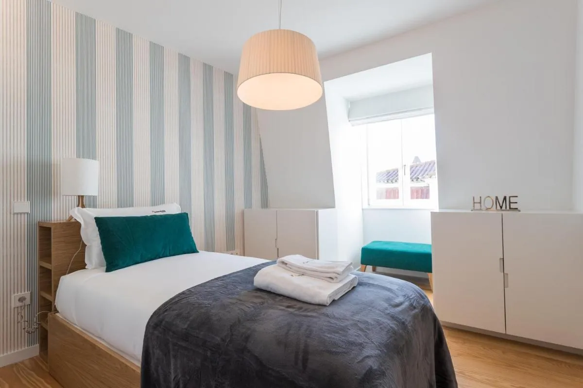 Image 6 of FLH Chiado Bright Apartment