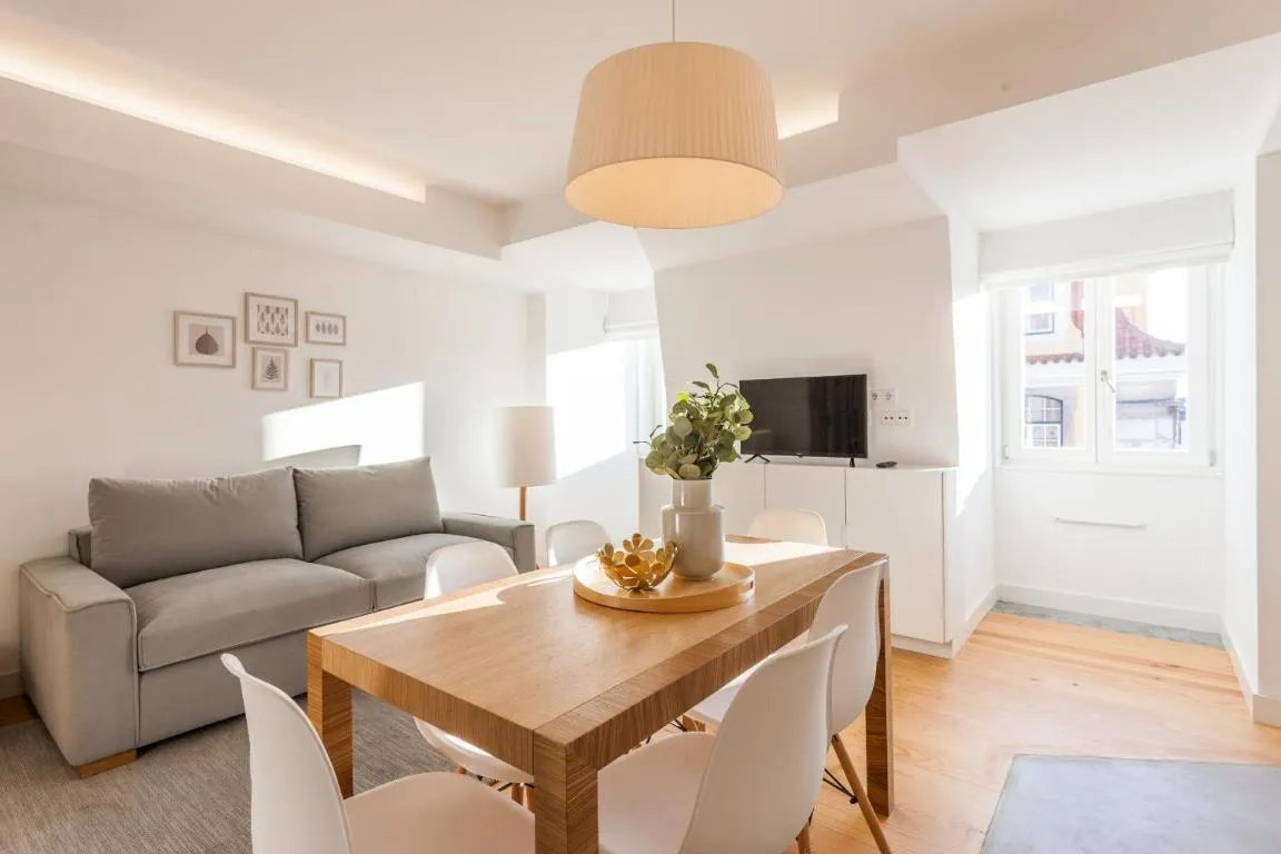 Image of FLH Chiado Sunny Apartment