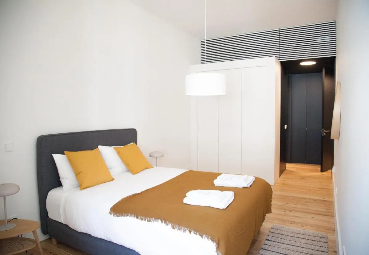 Image 6 of FLH Praça Comércio Wood Design Flat