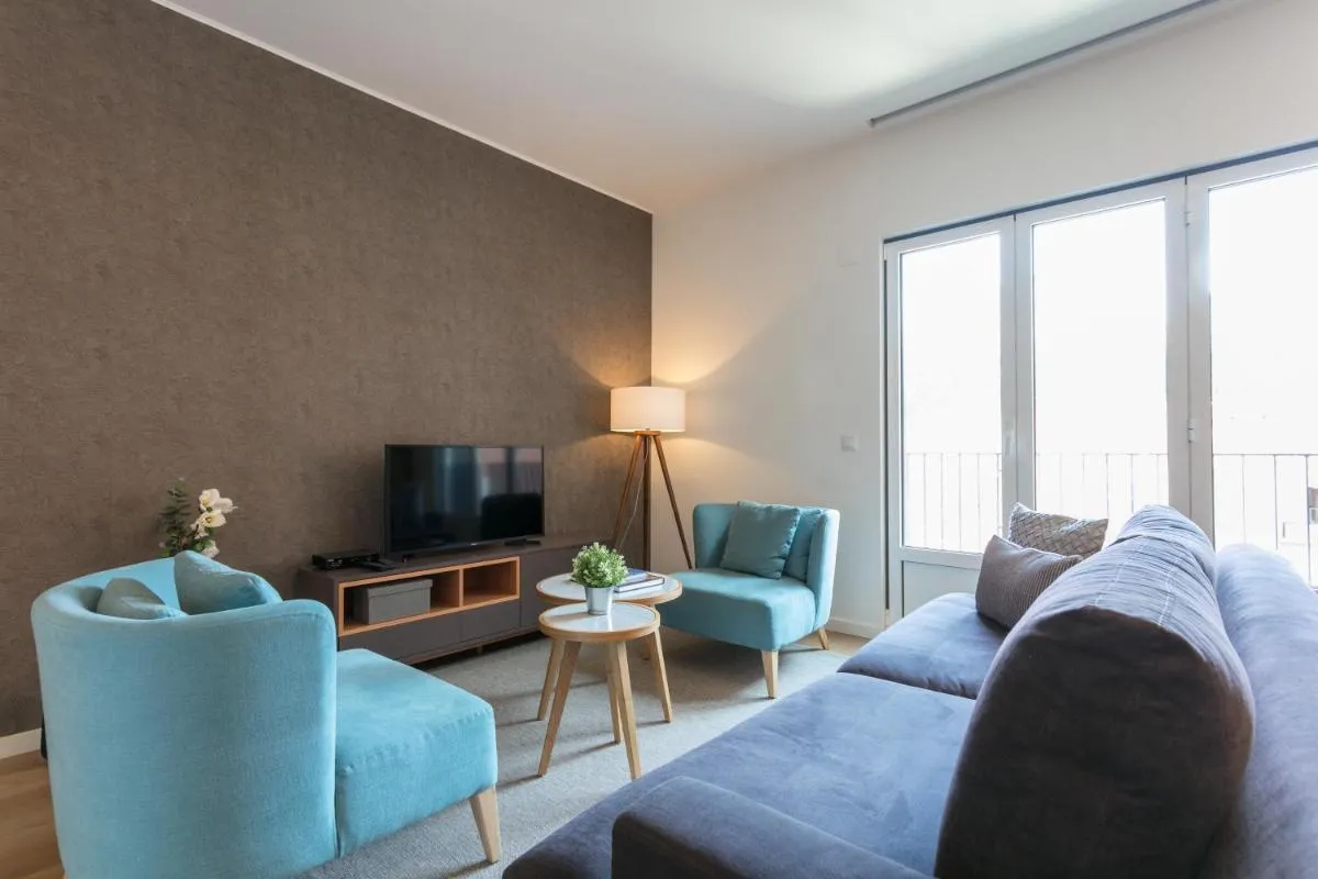 Image 4 of FLH Restauradores Modern Apartment