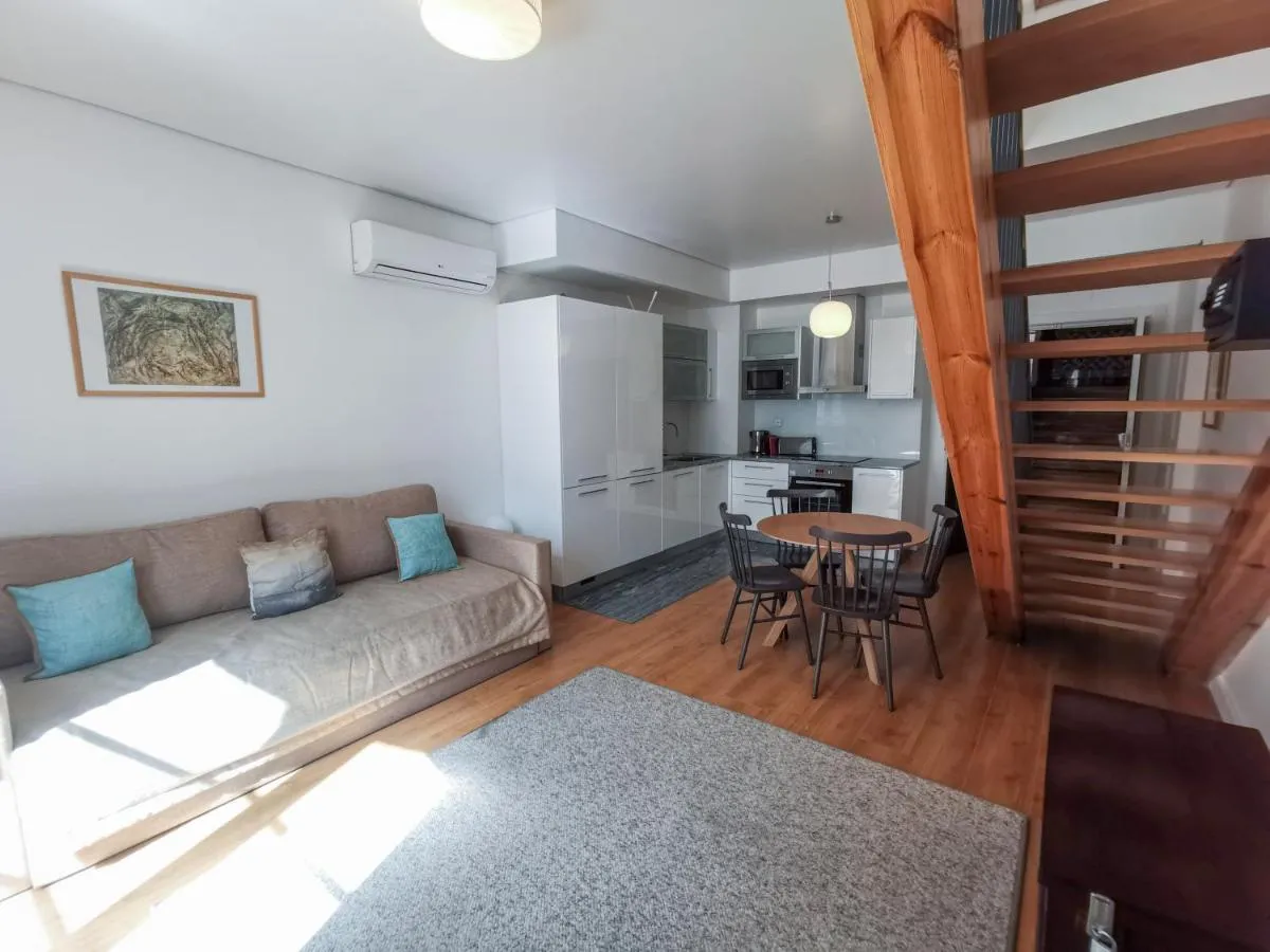 Image 3 of Fanqueiros Apartment