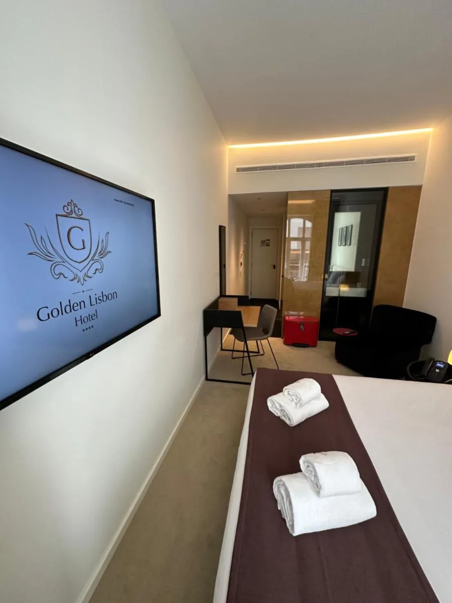 Image 2 of Golden Lisbon Hotel