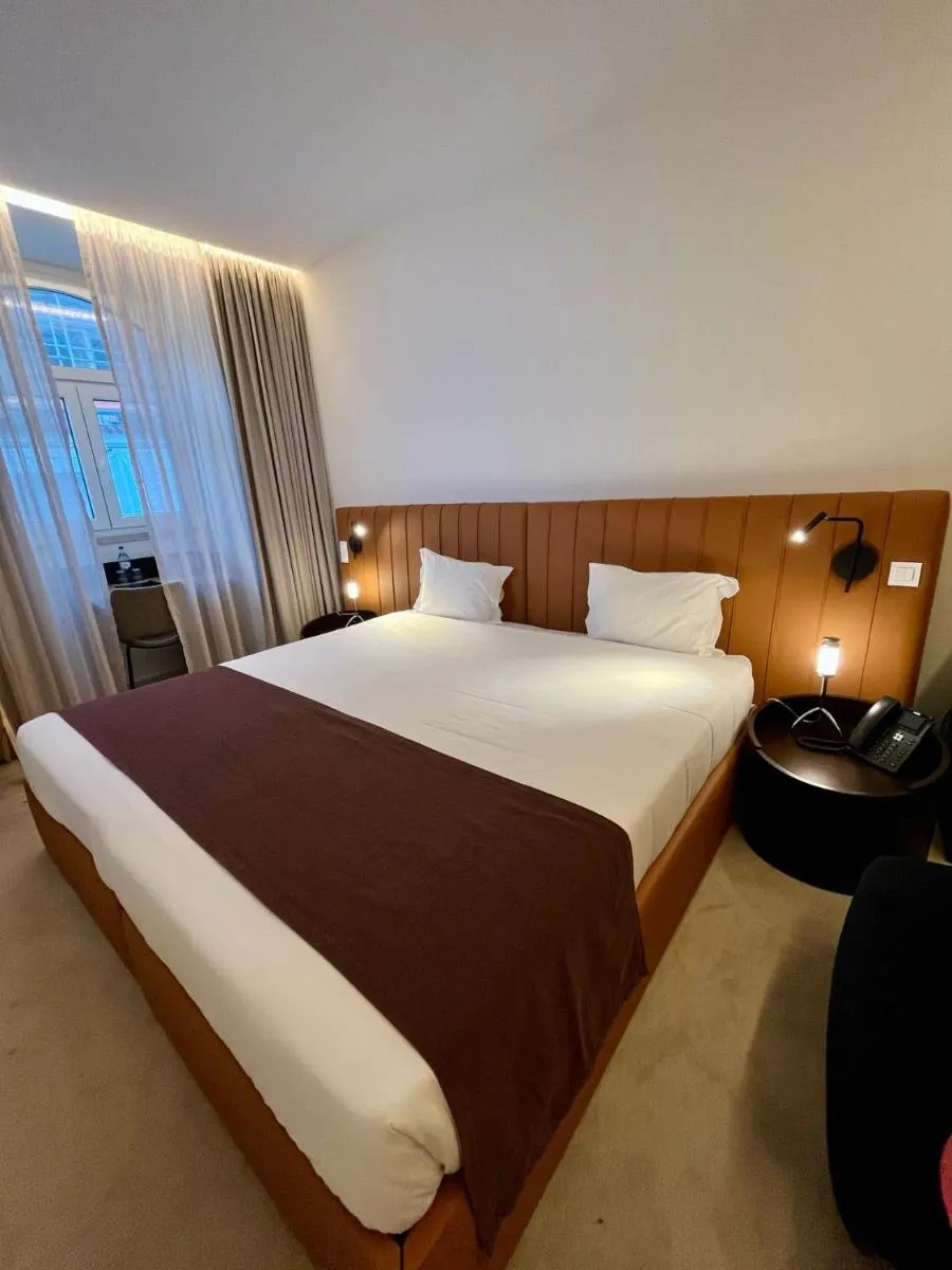 Image 3 of Golden Lisbon Hotel