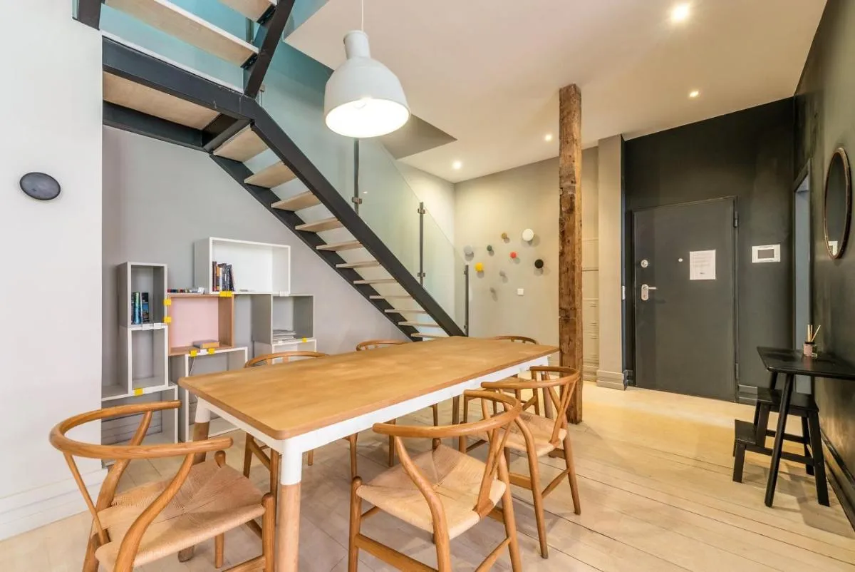 Image 2 of GuestReady – Newly Renovated Chiado Haven