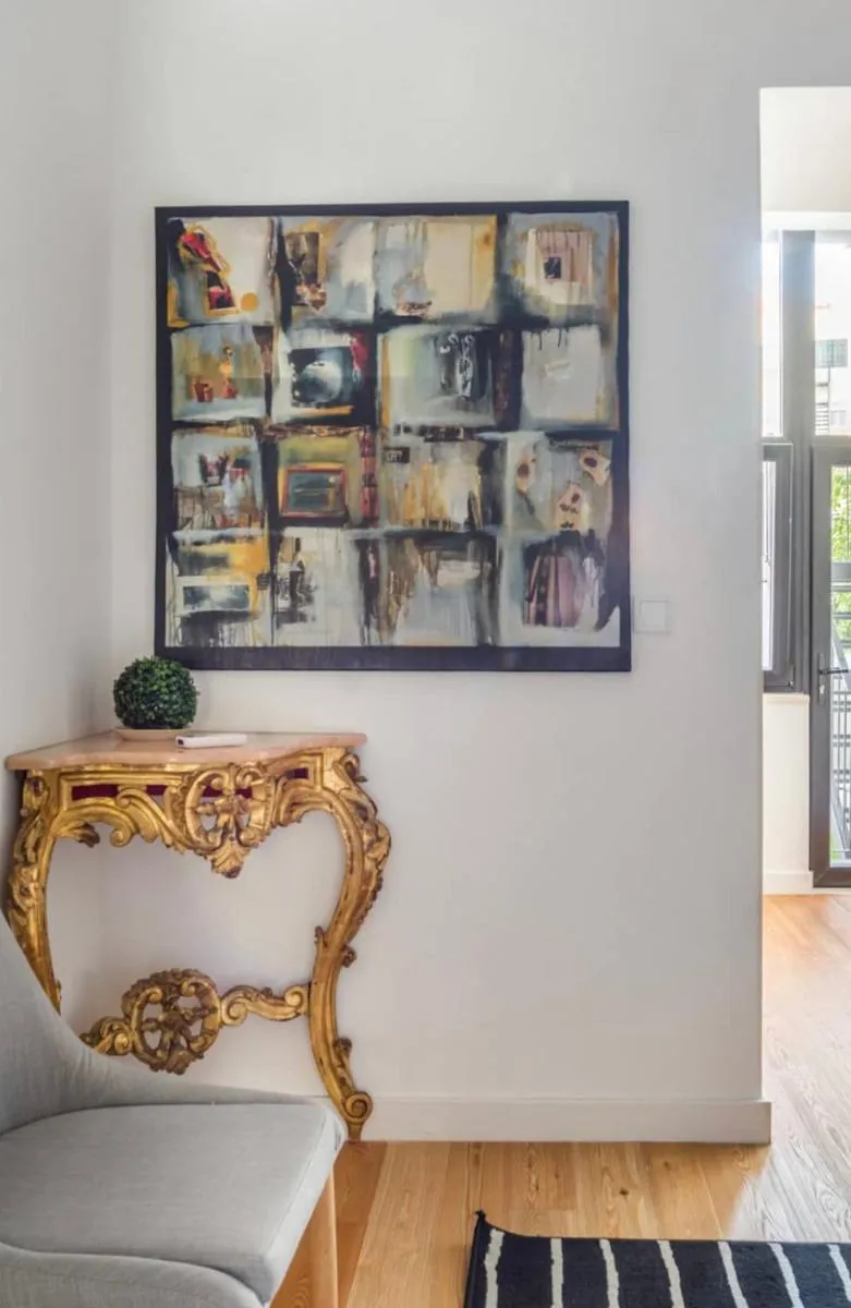 Image 3 of Gulbenkian Apartment