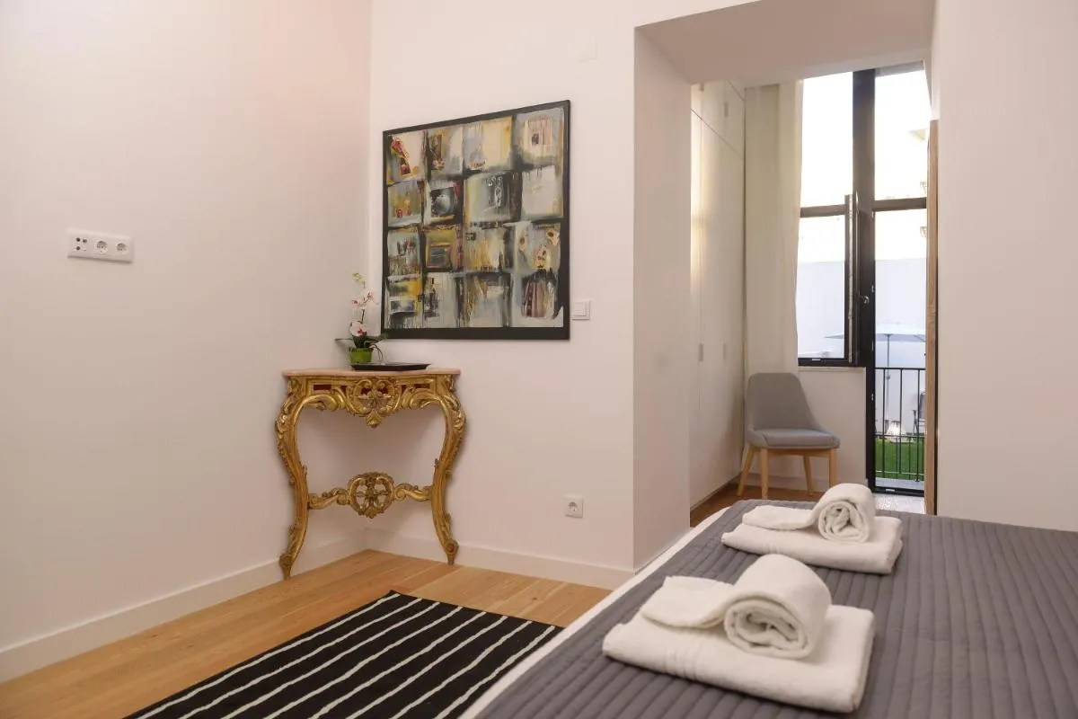 Image 6 of Gulbenkian Apartment