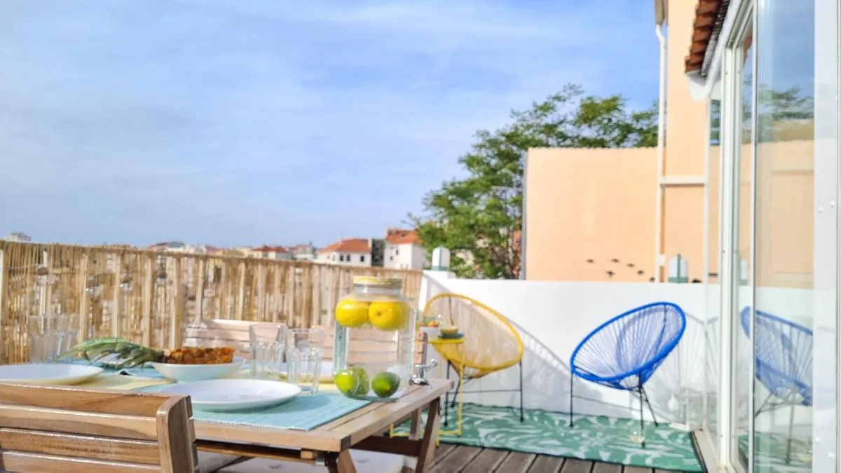Image 3 of Happy Stay Lisbon – Suite with a view, private terrace & AC