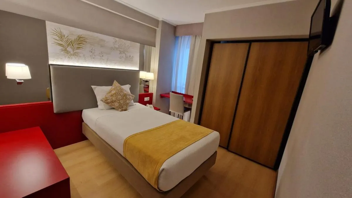 Image 2 of Hotel 3K Madrid