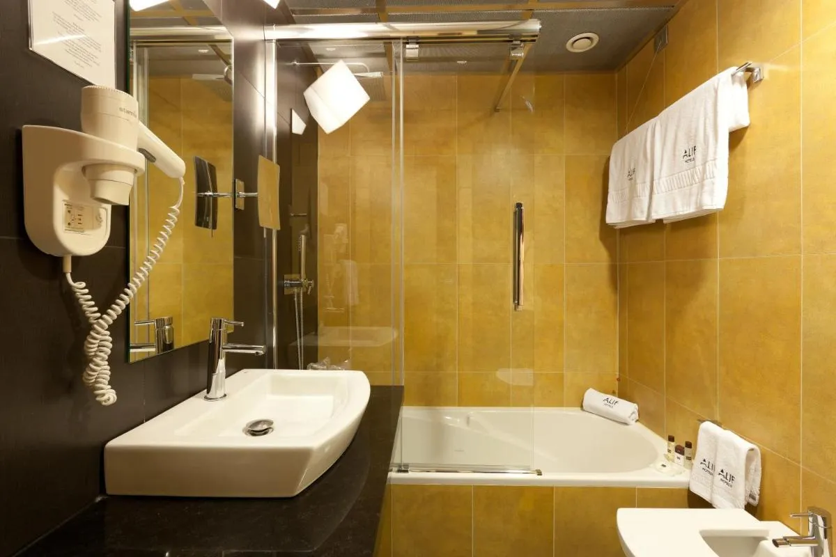 Image 2 of Hotel Alif Avenidas