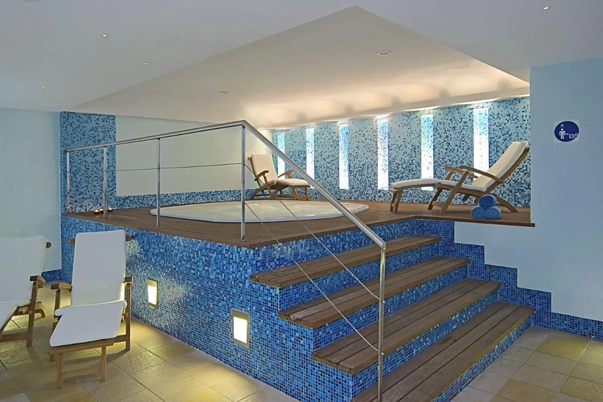 Image 3 of Hotel Real Palacio