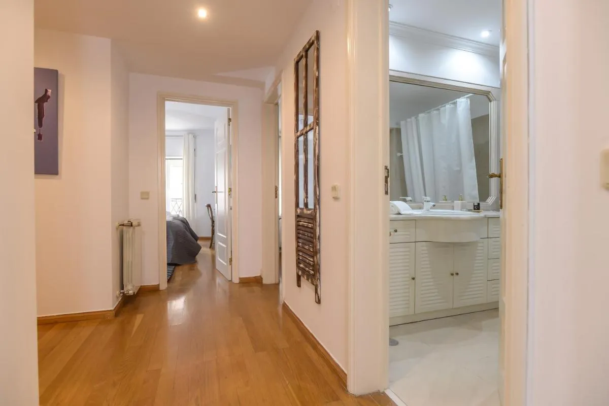 Image 2 of Jardim Das Flores Luxury Apartment