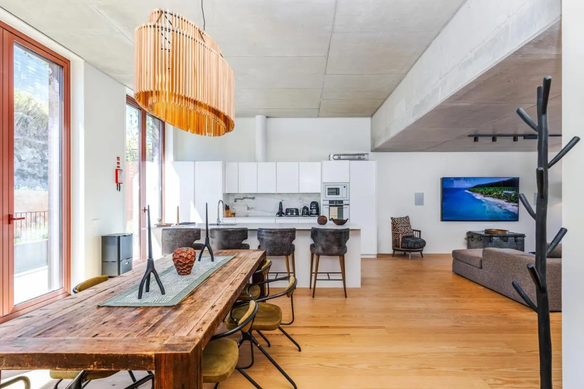 Image 2 of Jungle Lofts