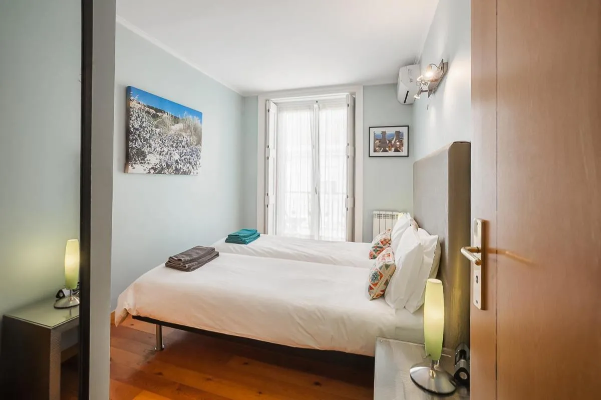 Image 1 of LV Premier Apartments Baixa- PR