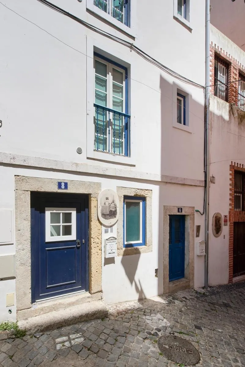 Image 5 of Lisbon All The Best – Pocinho 2