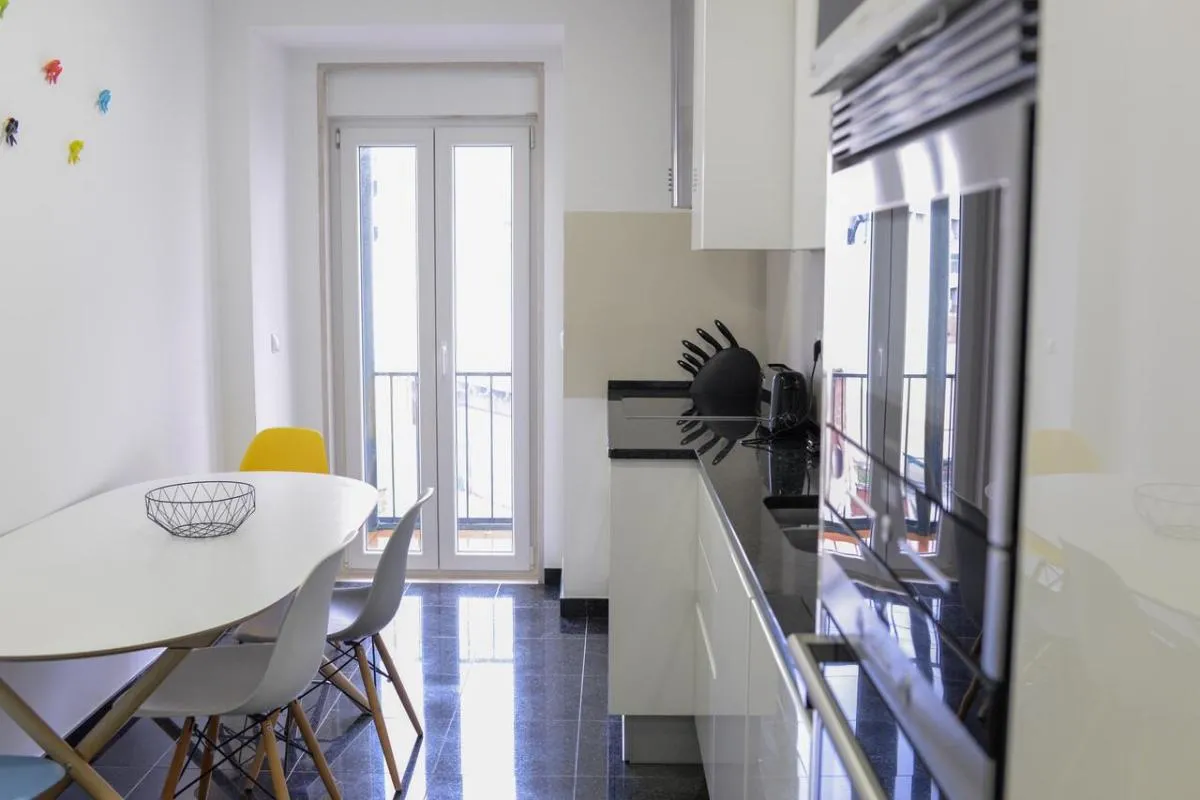 Image 3 of Lisbon Apartment near Marquês Pombal square