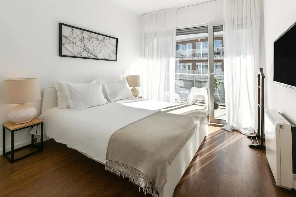 Image 1 of Lisbon Metro & Pool Apartment