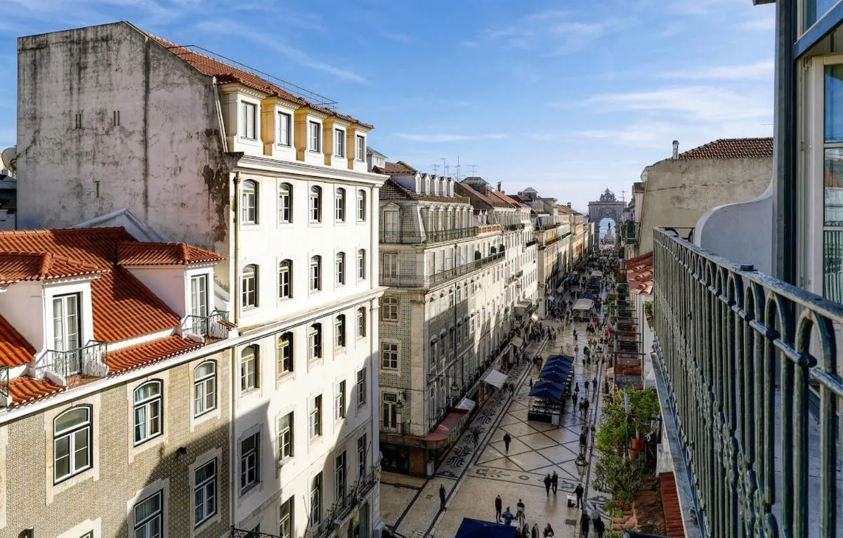 Image 4 of Lisbon beautiful 2 bedroom apartment with views in Rua Augusta Lisbon