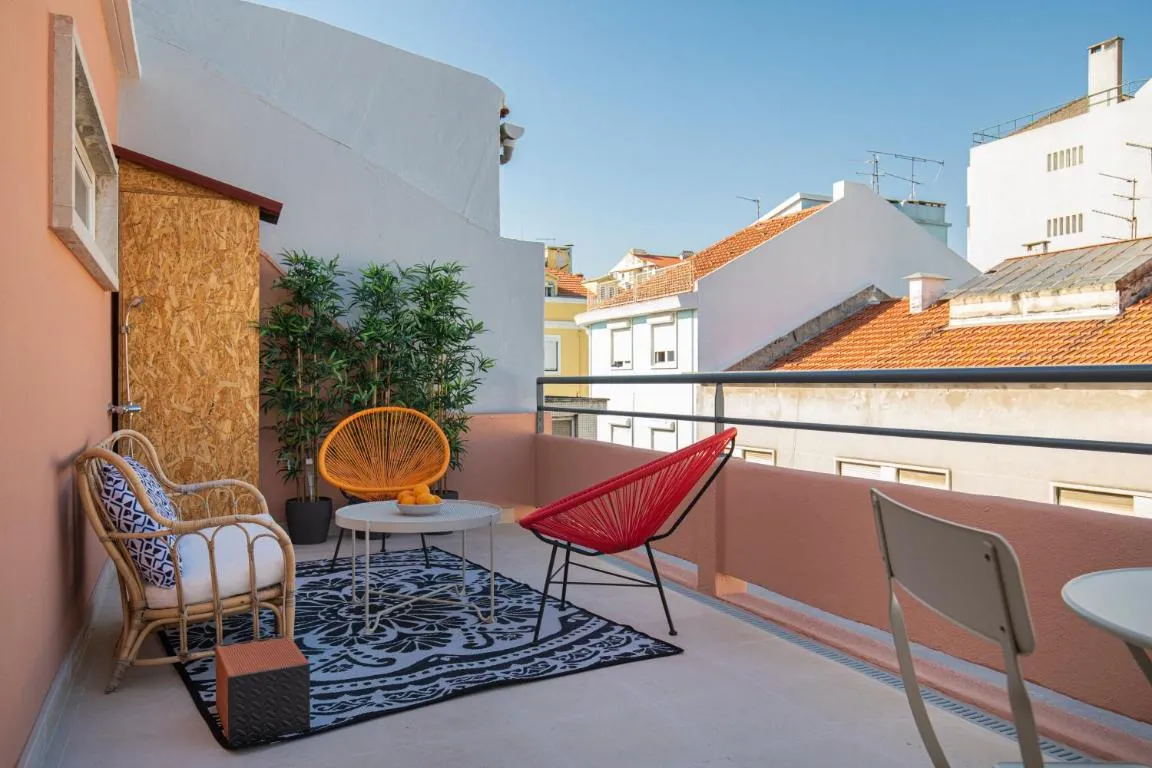 Image of LovelyStay – Sunny 1BDR Apartment W/Terrace