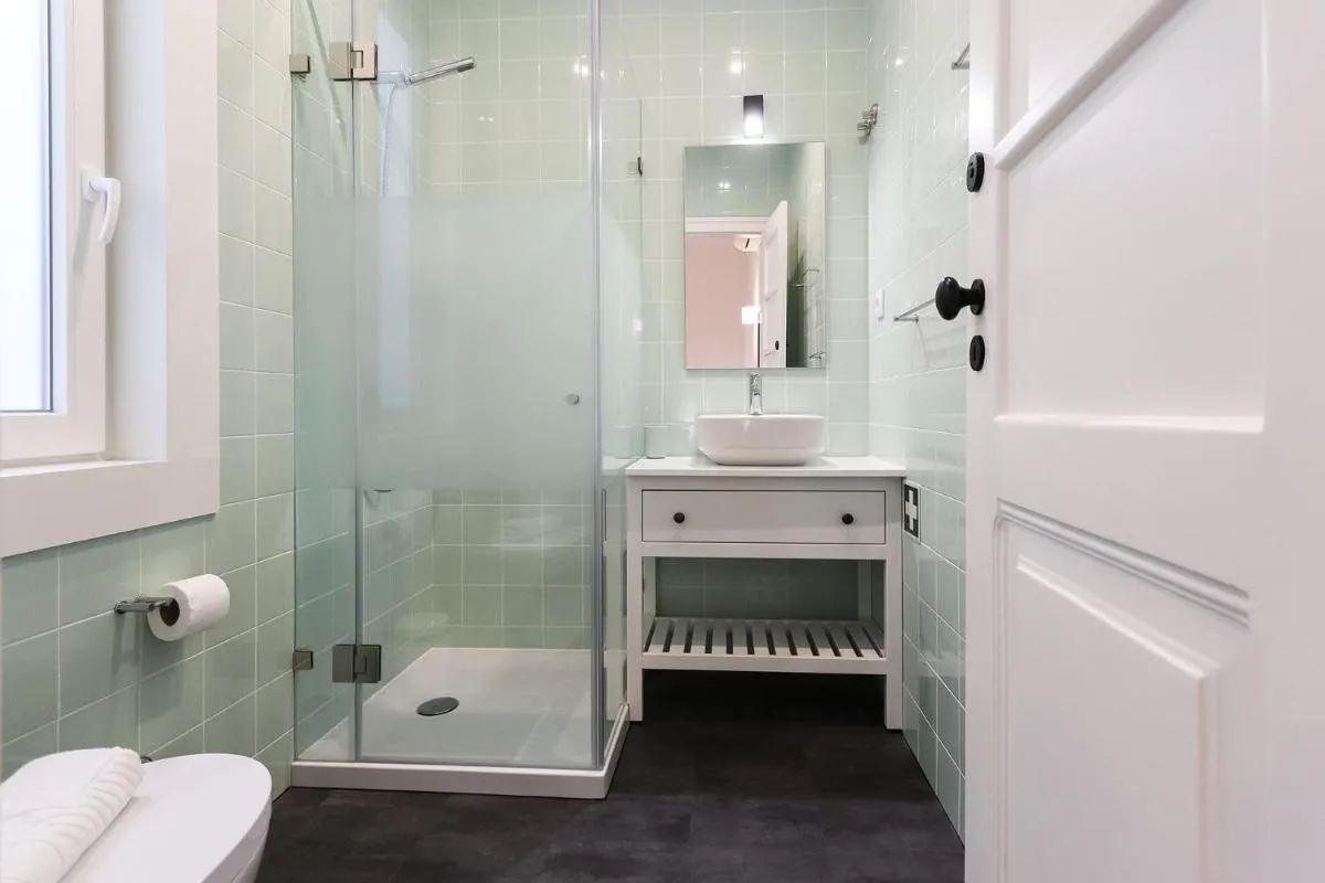Image 2 of Luxury Olipi Apartments