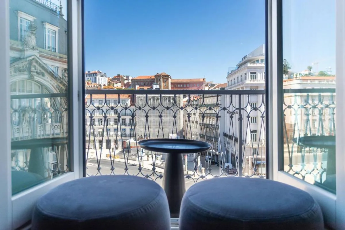 Image 5 of MY LX FLAT Stylish and Design Gem in Rossio